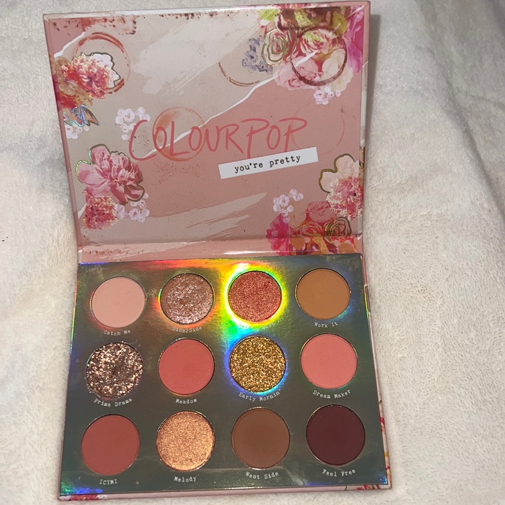 ColouPop Sweet talk limited edition eyeshadow pallet